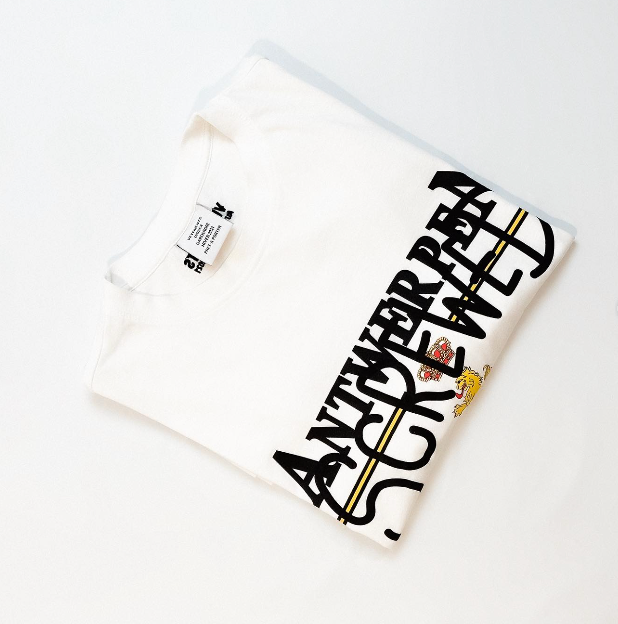 Camiseta Vetements Antwerp