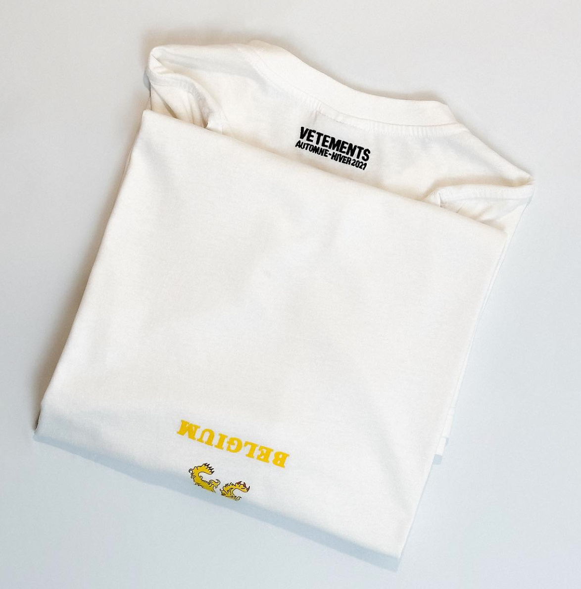 Camiseta Vetements Antwerp