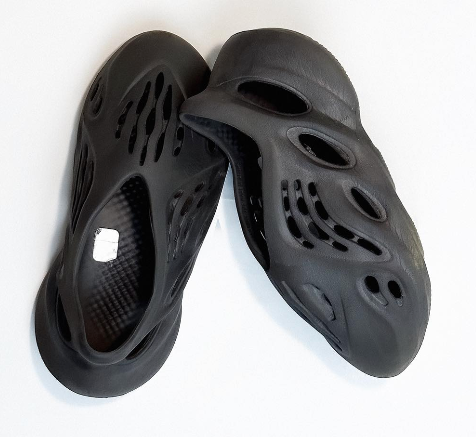 Yeezy Foam Onix