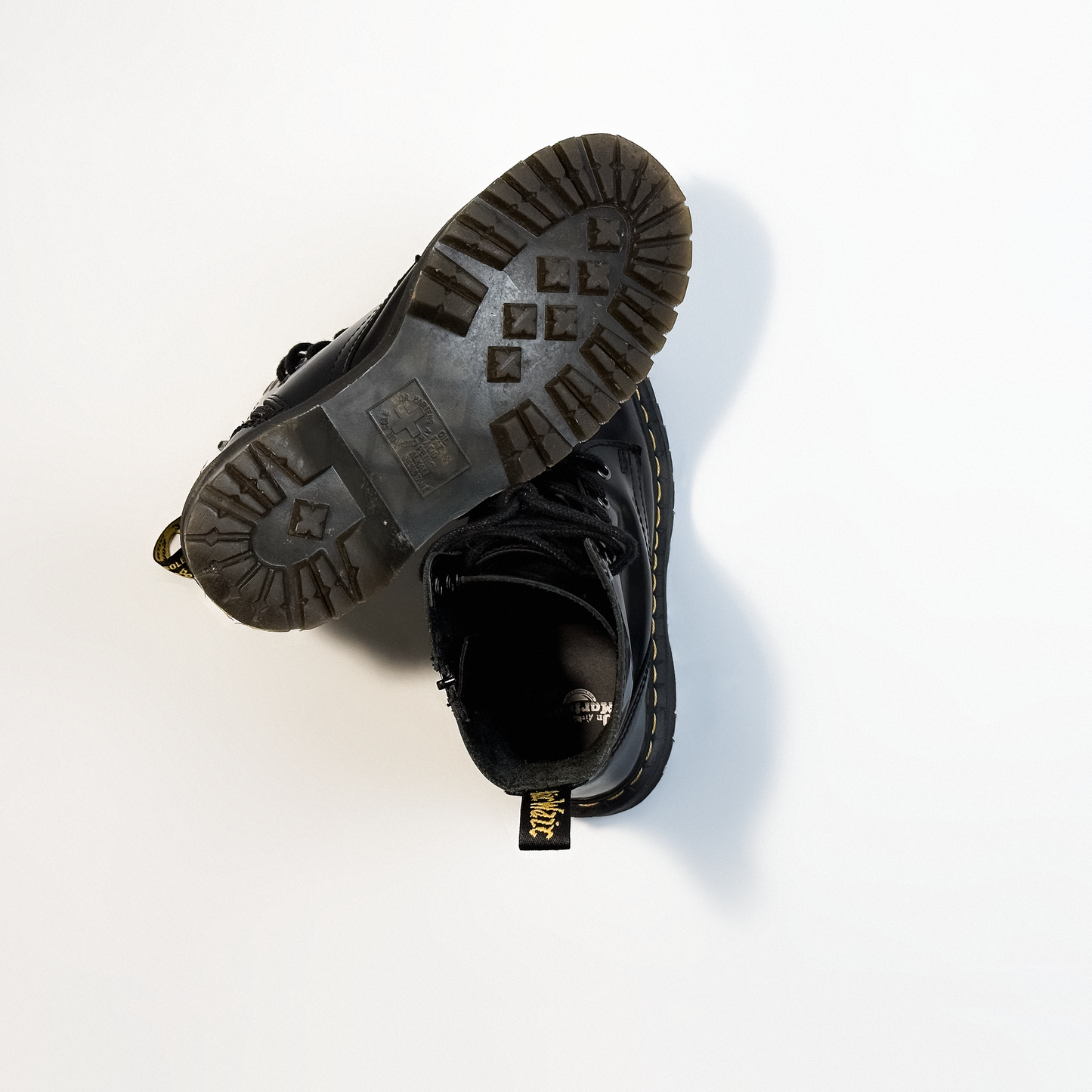 Dr. Martens Jadon